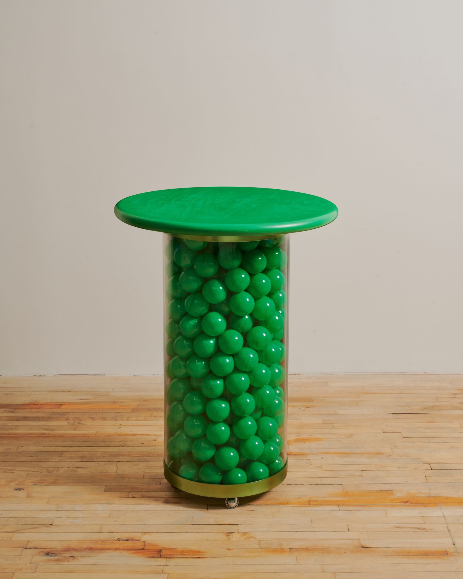 Green Ball Table